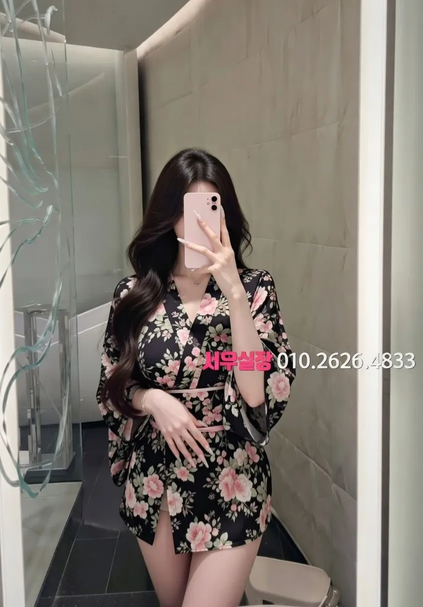 인덕원 다국적노래클럽 프리미엄 라인업 30번 프로필