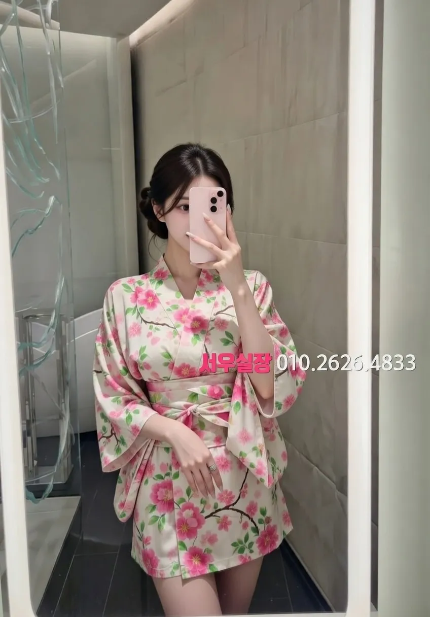 인덕원 다국적노래클럽 프리미엄 라인업 2번 프로필